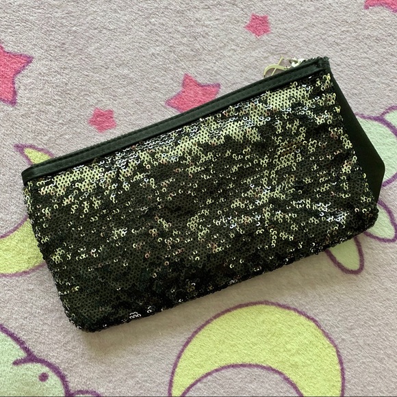 Victoria’s Secret Sequin Clutch - Picture 5 of 6